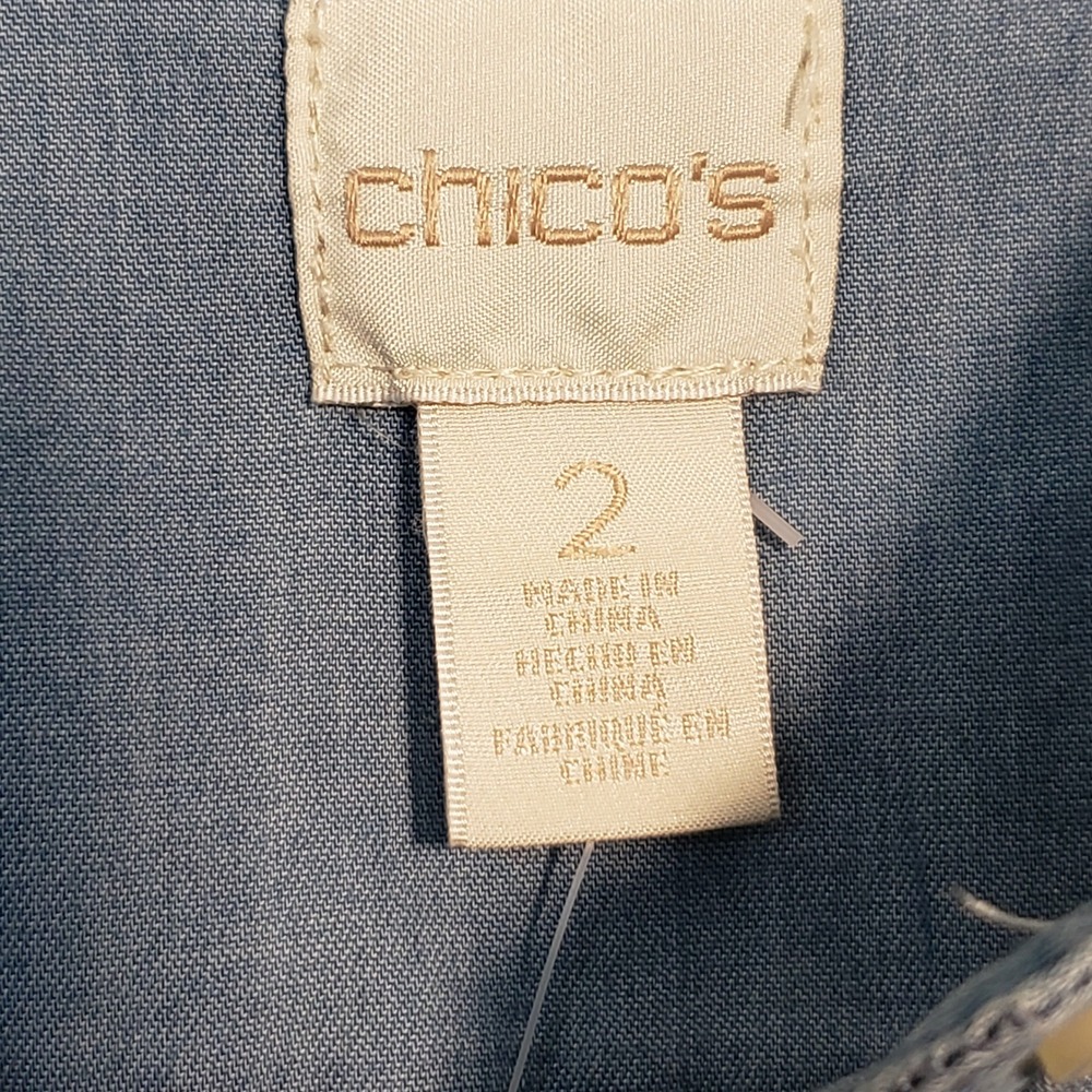 Chicos Chambray Ruffle Denim Shirt Women 2 L/US12 Button Up Blue Long Sleeve - Picture 3 of 9